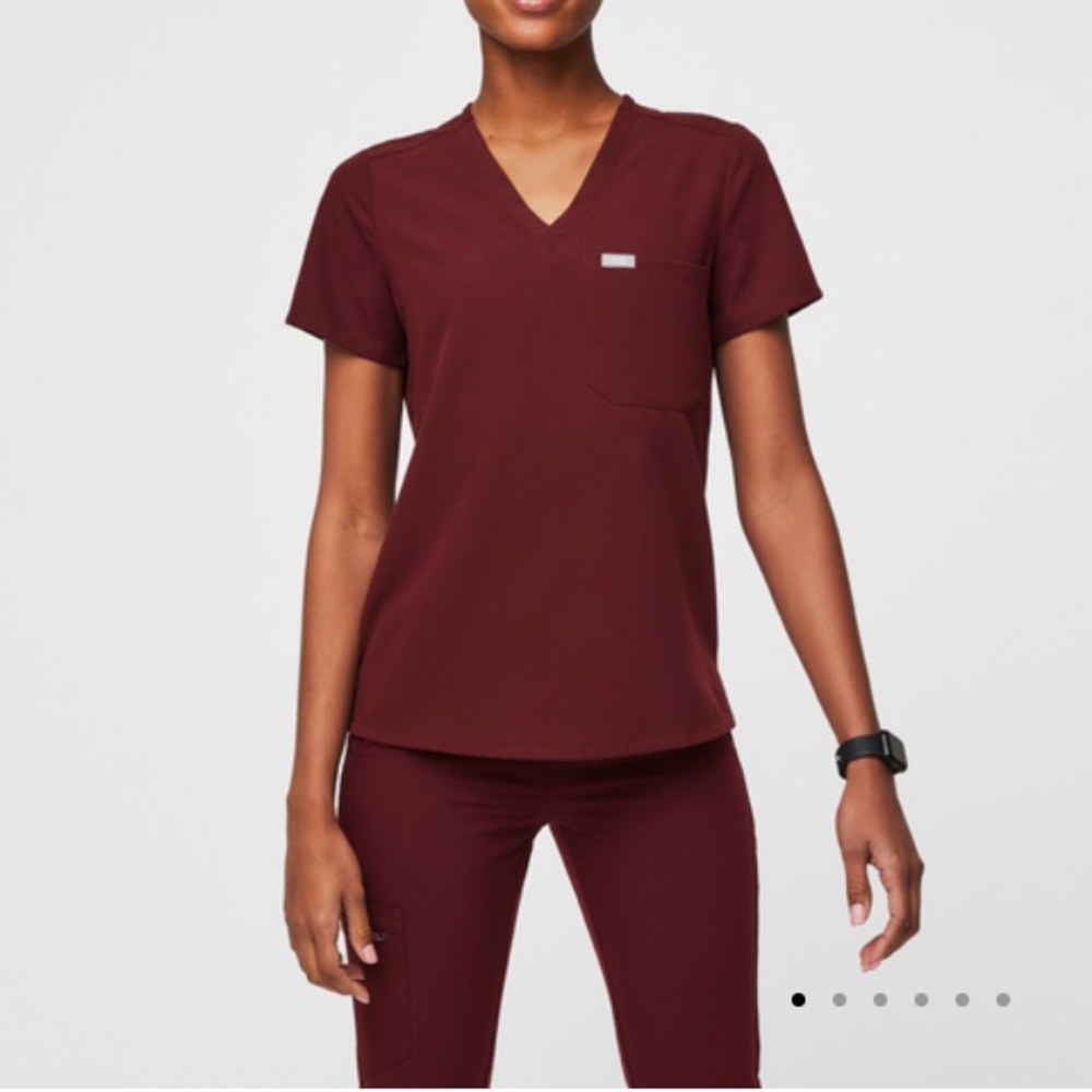 FIGS Catarina Scrub Top Burgundy